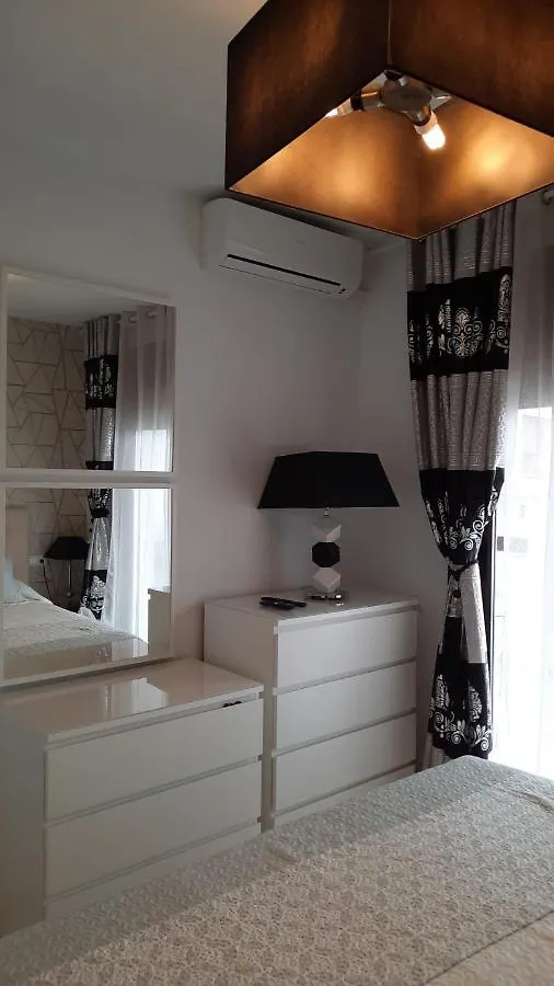 Espectacular Apartamento En Mijas Golf Fuengirola 0*,
